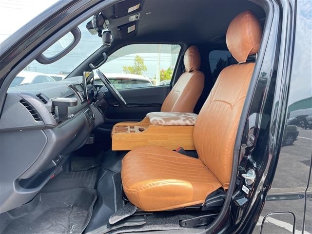 Toyota HIACE VAN 2023 6968226-9