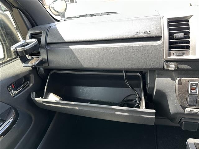 Toyota HIACE VAN 2023 6968232-15