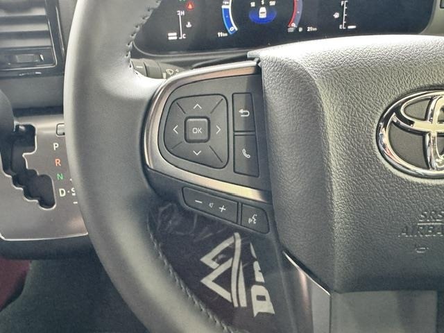 Toyota HIACE VAN 2026 6968244-12
