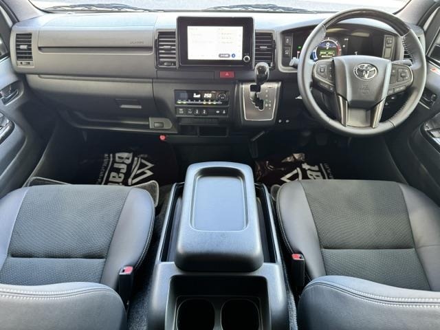 Toyota HIACE VAN 2026 6968249-14