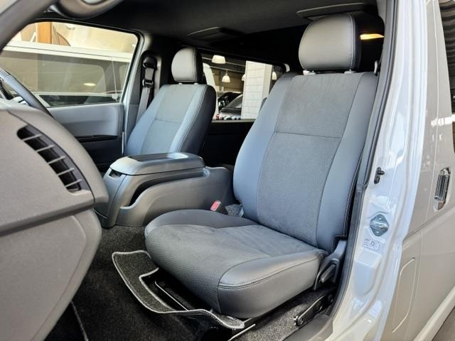 Toyota HIACE VAN 2026 6968249-19