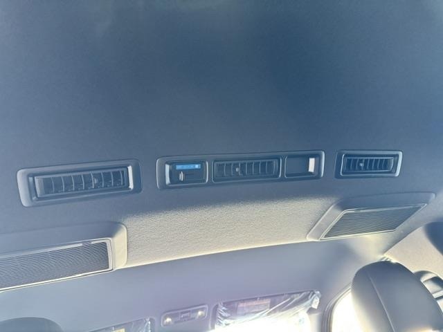 Toyota HIACE VAN 2026 6968249-21