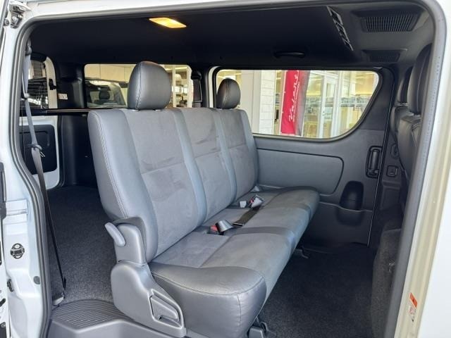 Toyota HIACE VAN 2026 6968249-9