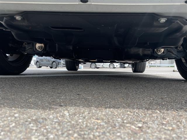 Toyota HIACE VAN 2023 6968250-15
