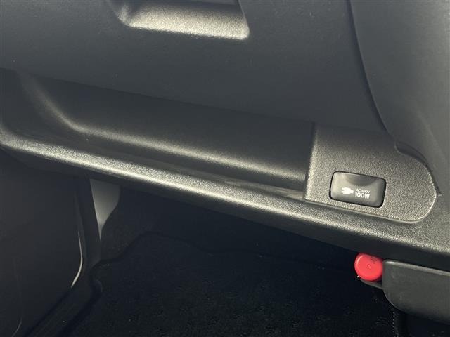 Toyota HIACE VAN 2023 6968250-2