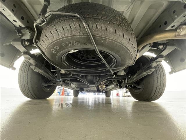 Toyota HIACE VAN 2025 6968271-13