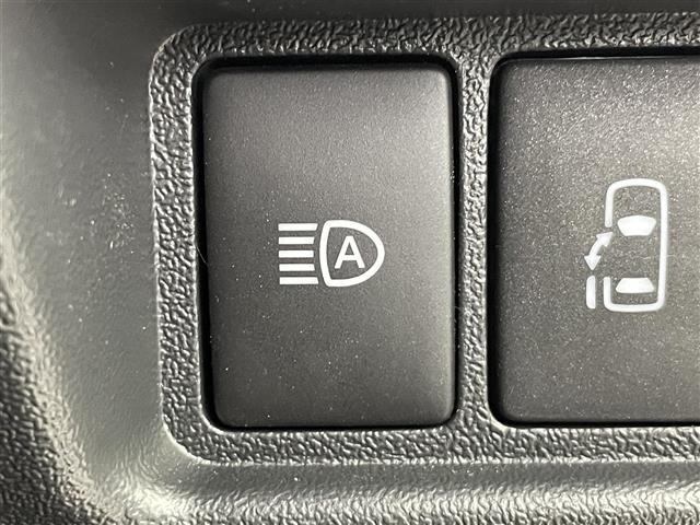 Toyota HIACE VAN 2024 6968277-11
