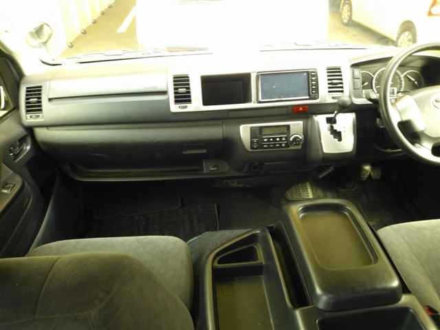 Toyota HIACE WAGON 2017 6970247-8
