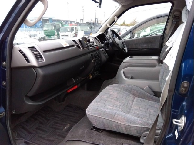 Toyota HIACE WAGON 2006 6970282-2