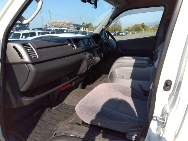 Toyota HIACE WAGON 2010 6970283-2
