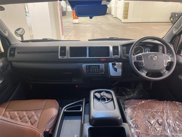 Toyota HIACE WAGON 2025 6970406-14