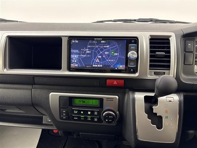 Toyota HIACE WAGON 2016 6970441-10