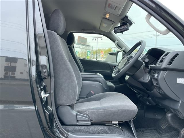 Toyota HIACE WAGON 2023 6970452-3