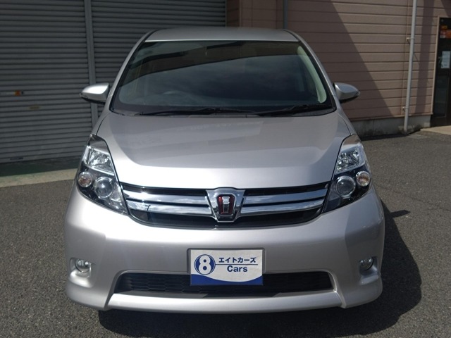 Toyota ISIS 2014 6969430-6