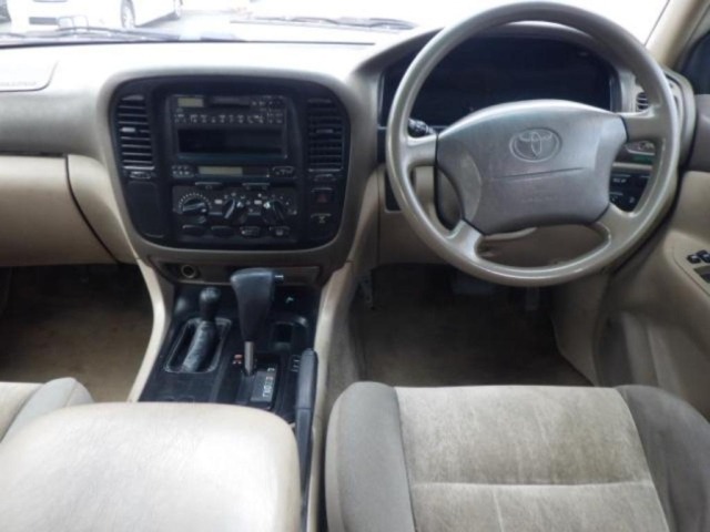 Toyota LAND CRUISER 2000 6968319-3
