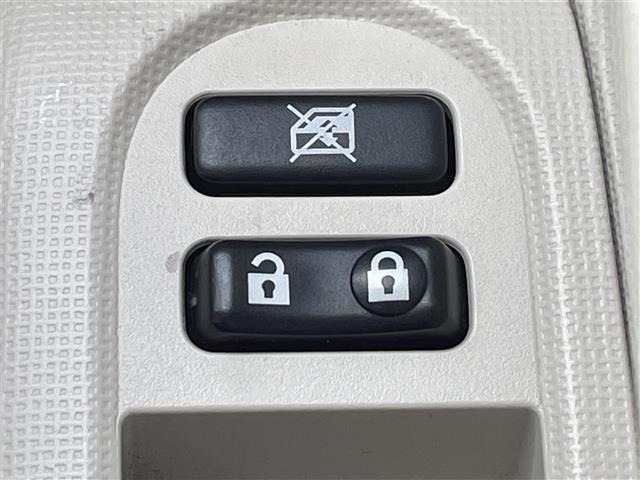 Toyota PORTE 2013 6971011-12