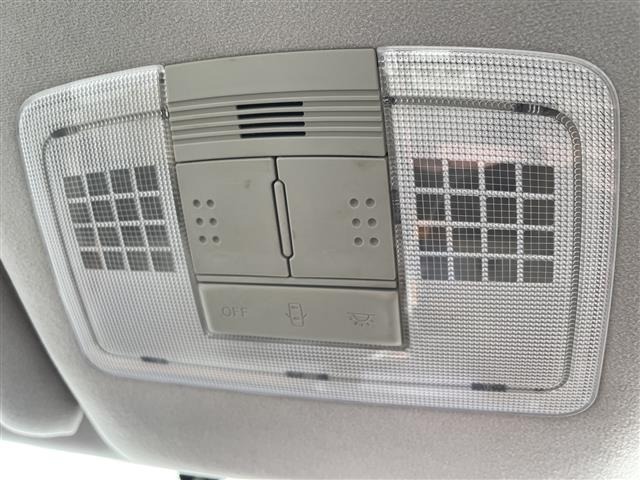 Toyota PREMIO 2008 6968747-1