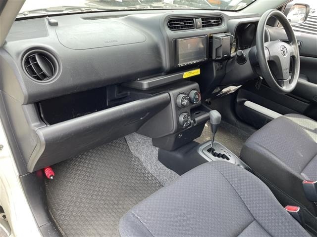 Toyota PROBOX VAN 2017 6968418-17