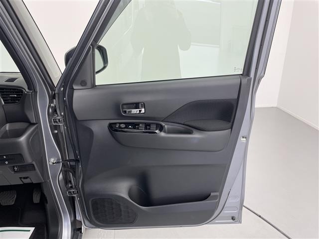 Nissan ROOX 2023 6969893-6