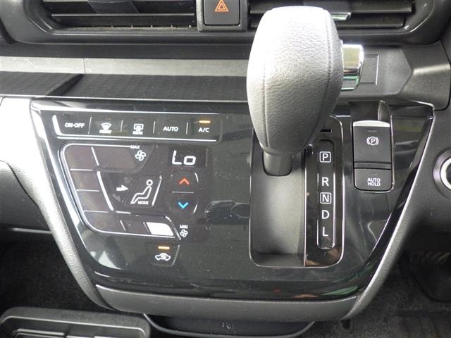 Nissan ROOX 2023 6970417-11