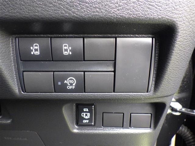 Nissan ROOX 2023 6970417-12