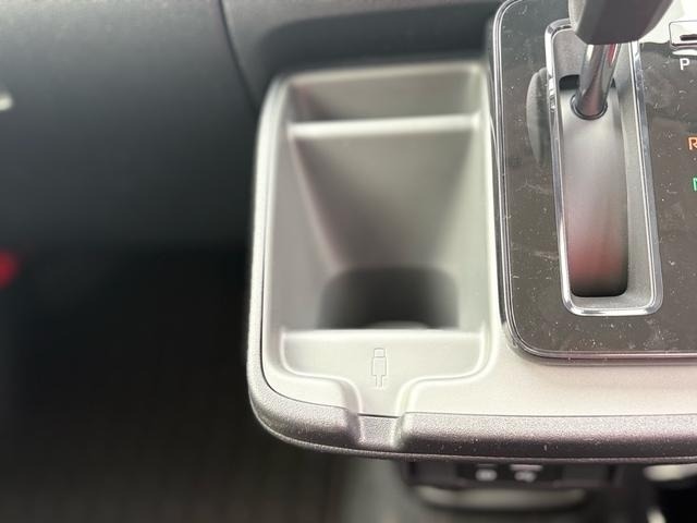 Toyota SIENTA 2026 6973283-24