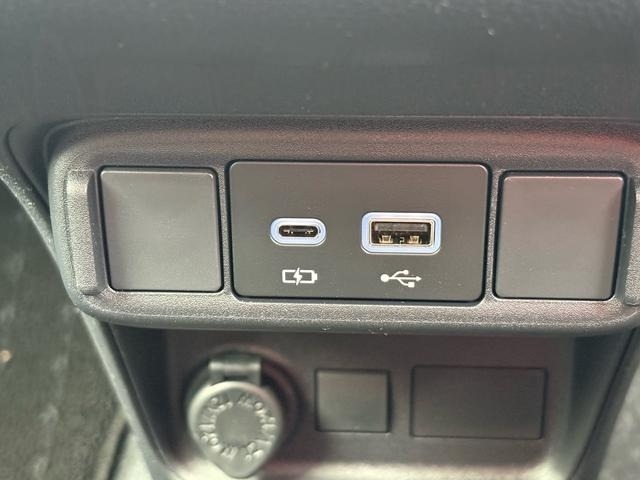 Toyota SIENTA 2026 6973283-25
