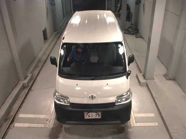 Toyota TOWNACE VAN 2022 6969800-6