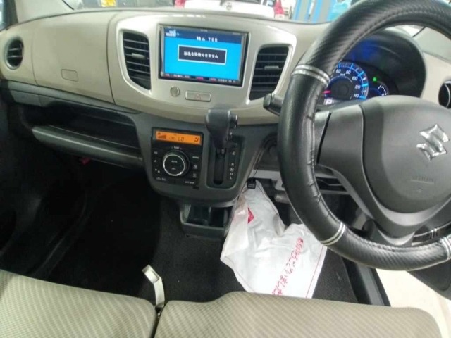 Suzuki WAGON R 2013 6954426-11