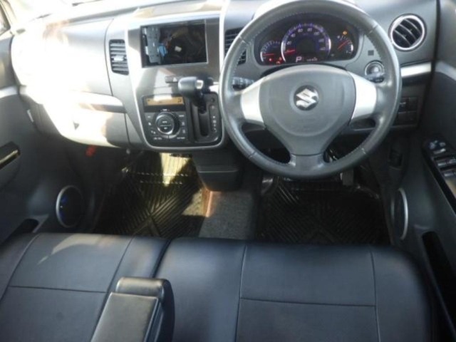 Suzuki WAGON R 2012 6954522-3