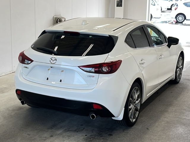 Mazda AXELA 2016 6989854-1