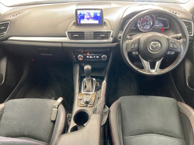 Mazda AXELA 2016 6989854-3
