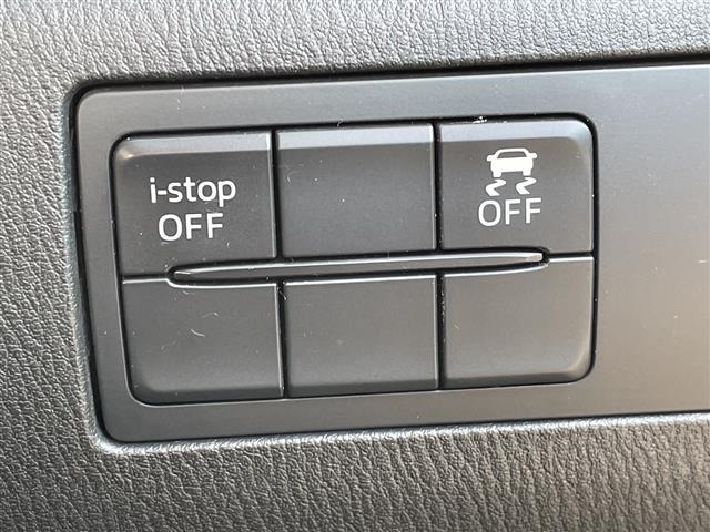 Mazda AXELA 2017 6989978-8