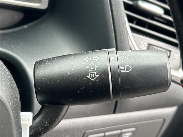 Mazda AXELA 2015 6989984-5