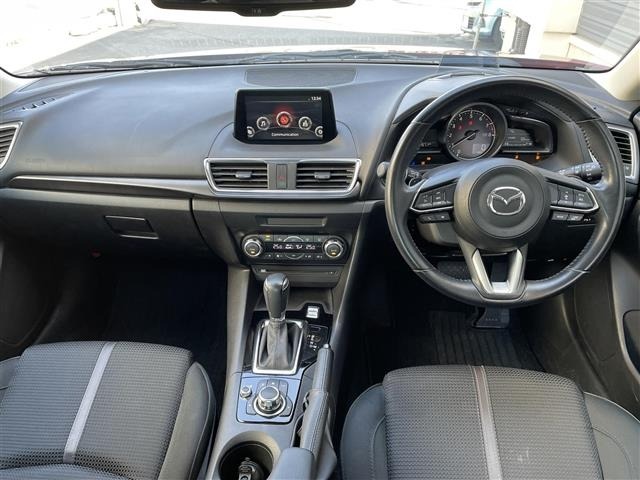 Mazda AXELA 2017 6990026-14