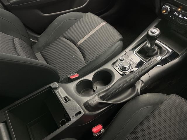 Mazda AXELA 2018 6990036-20