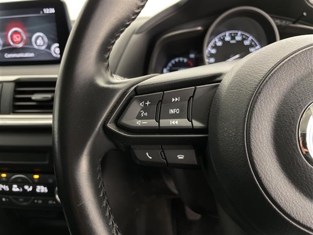 Mazda AXELA 2018 6990036-5