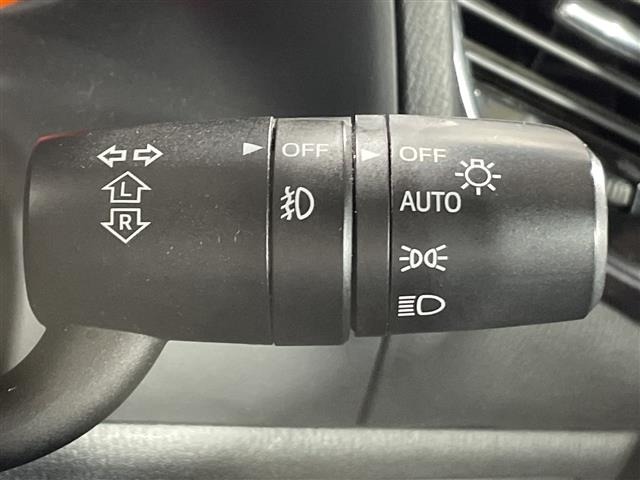 Mazda AXELA 2015 6990056-3