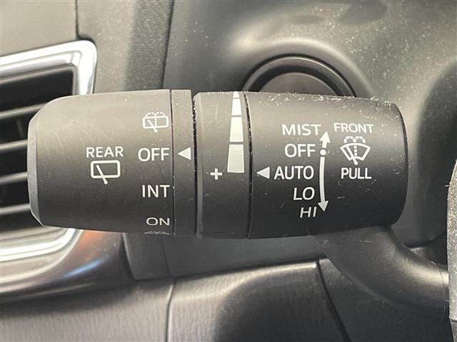 Mazda AXELA 2017 6990057-5