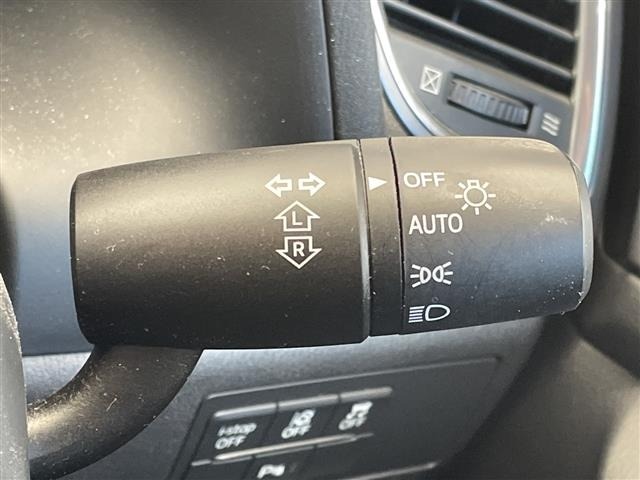Mazda AXELA 2017 6990057-7