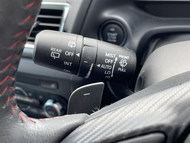 Mazda AXELA 2016 6990071-1