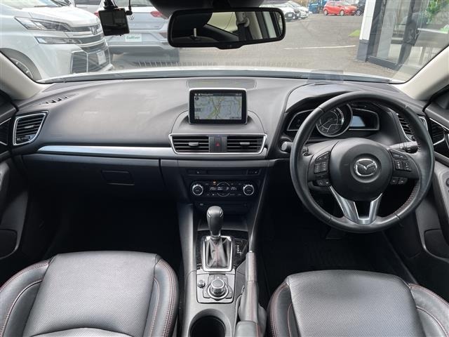 Mazda AXELA 2016 6990071-18