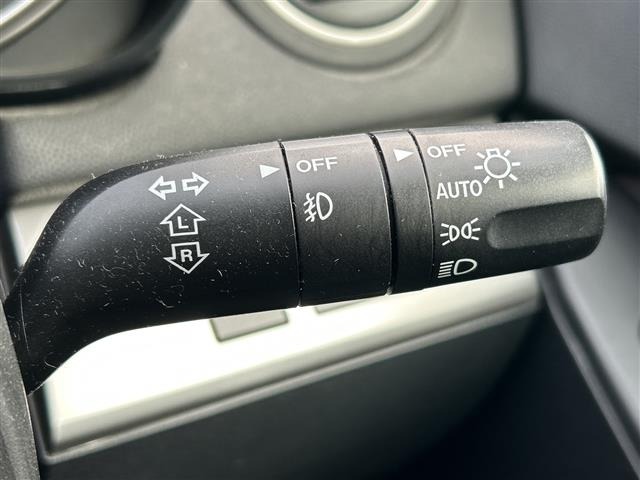 Mazda AXELA 2012 6990072-9