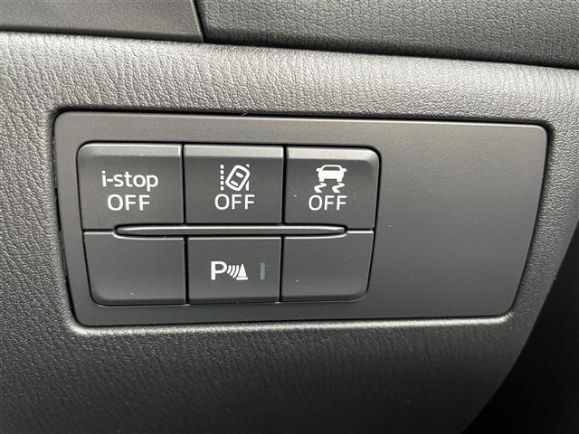Mazda AXELA 2018 6990096-1