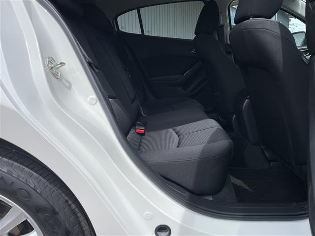 Mazda AXELA 2017 6990104-9
