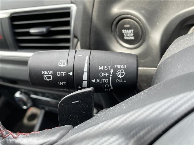 Mazda AXELA 2015 6990133-5