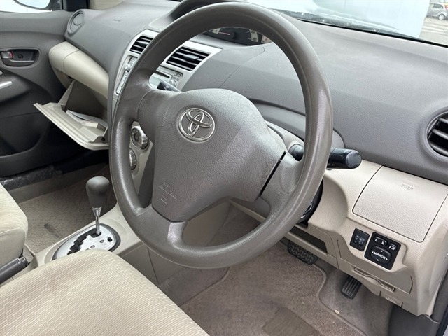 Toyota BELTA 2009 6979973-3