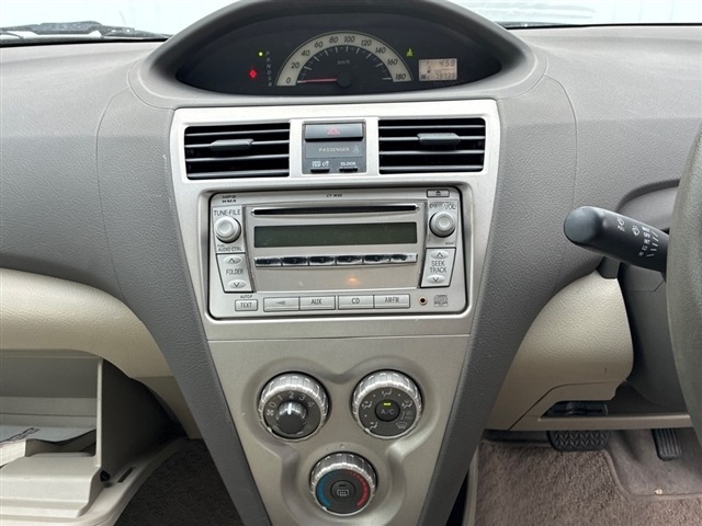 Toyota BELTA 2009 6979973-4