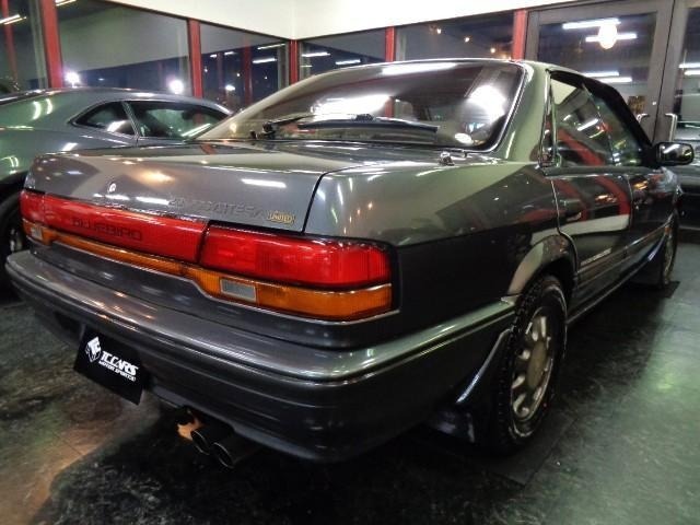 Nissan BLUEBIRD 1990 6984608-1