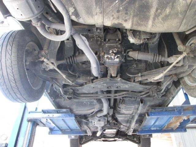 Nissan BLUEBIRD 1982 6984621-12
